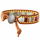 OceanHush — Pulseira em Tons Suaves sobre fundo branco